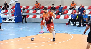 Büyükşehir hentbol Adnan Tayfur’u transfer etti