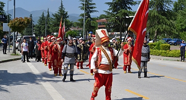 Sapanca'nın kurtuluşu düzenlenen törenle kutlandı