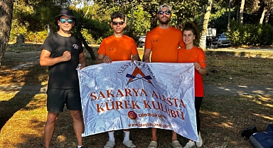 Deniz Küreği Türkiye Kupası 3’üncülük madalyası Sakarya’ya geldi