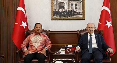 Endonezya Ankara Büyükelçisi Iqbal'den Vali Karadeniz'e ziyaret