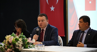 MHP Erenler'de Murat Tamer yeni başkan seçildi