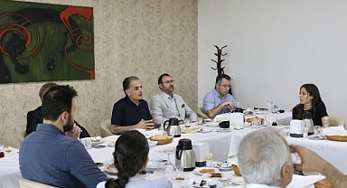 TÜBİTAK Projelerine Başvuran Akademisyenlere Motivasyon Kahvaltısı 