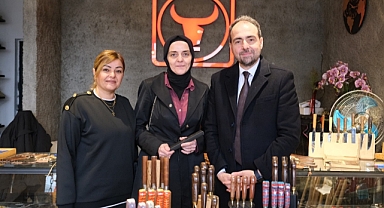 Büyükşehir Adayı Ayhan: Kadınlarımızın El Emeklerini E-Ticaret'e Taşıyacağız