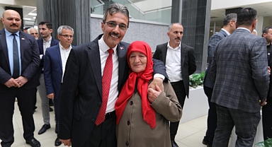 Erenler'de Coşkulu Bayramlaşma