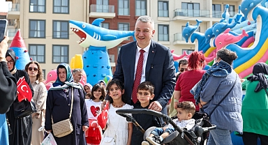 Serdivan Çocuk Şenliğine Yoğun İlgi