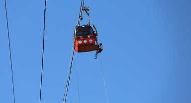 Teleferik Kazasında Kabinlerde Mahsur Kalanların Tamamı Kurtarıldı