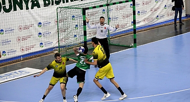 Büyükşehir Hentbol Play-Offlara Galibiyetle Başladı