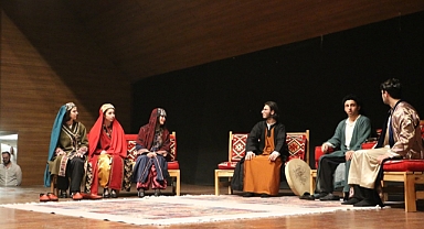 Sakarya Gençlik Merkezi Tiyatro Ekibi Tam Not Aldı