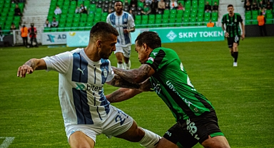 Sakaryaspor, Tuzlaspor'a 2-0 Mağlup Oldu