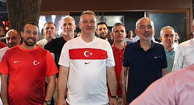Başkan Çelik : Milli Coşkuyu Birlikte Yaşayalım