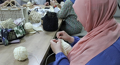 Engelsiz Yüreklerin Aileleri İplerle Muhteşem İşler Çıkardı