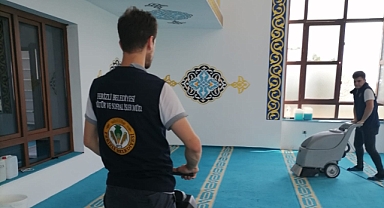 Ferizli'de Camilerde Temizlik Seferberliği Başlatıldı