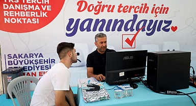 Sakarya Büyükşehir Belediyesi'nden Gençlere YKS Desteği