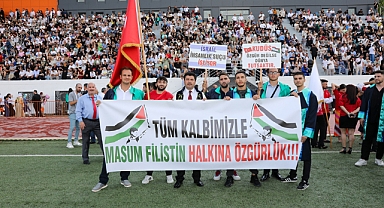 SUBÜ 2.829 Öğrencisini Coşkulu Törenle Mezun Etti