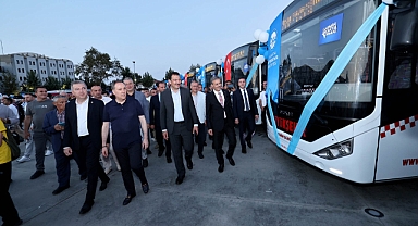 Sakarya Büyükşehir 23 yeni otobüs için tanıtım töreni düzenledi