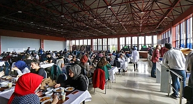 SAÜ'de Yemek Fiyatları Zamlandı