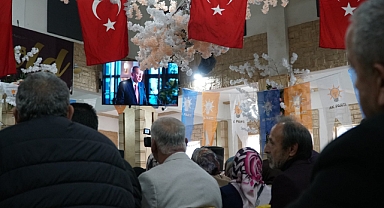 AK Parti Kocaali'de İsmail Demir Güven Tazeledi