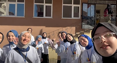 Sakarya Şehit Yılmaz Ercan Kız Anadolu İmam Hatip Lisesi'nden Büyük Başarı