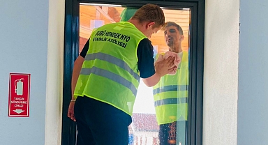 SUBÜ Öğrencileri Rasimpaşa Camii'ni Temizledi