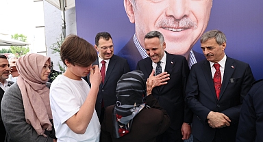 AK Parti'de Bayramlaşma Töreni 12.00'de