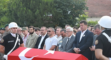 Akyazılı Şehit Gözyaşlarıyla Son Yolculuğuna Uğurlandı