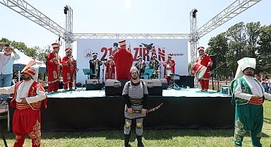 Kurtuluşun 104. Yılı Coşkuyla Kutlandı