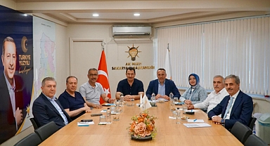 AK Parti’de Yatırımlar ve Teşkilat Çalışmaları Masaya Yatırıldı