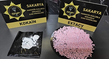 Sakarya Polisi Yol Üzerinde Zehire Dur Dedi 