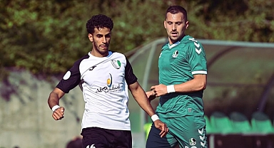 Sakaryaspor Sezon Öncesi İlk Maçında Farklı Galip Geldi