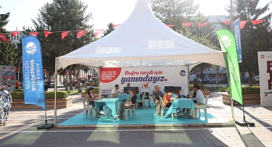 YKS Ücretsiz Tercih Danışmanlığı AKM Önünde Başlıyor