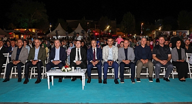 17 Ağustos Depreminde Hayatını Kaybedenler Anıldı