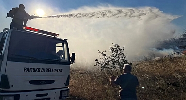 Pamukova'da Yangın Büyümeden Söndürüldü 