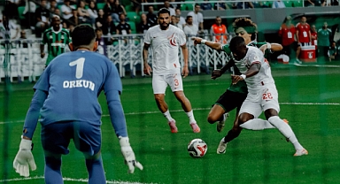 Sakaryaspor, Boluspor'a Evinde Mağlup Oldu 