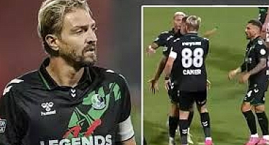 Caner Erkin ve Burak Altıparmak Kadro Dışı Bırakıldı