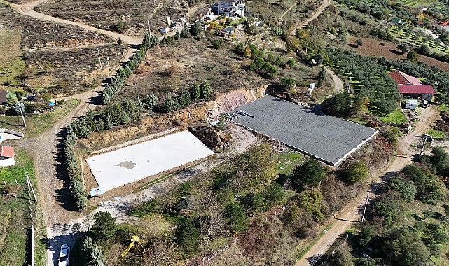 Büyükşehir’den Geyve’de Eşme Ve Bayat’a Spor Kompleksi 