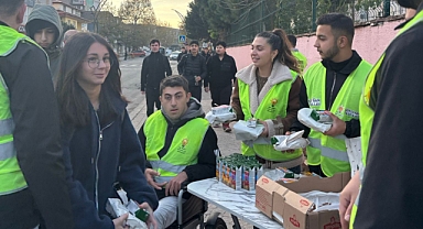 AK Parti Gençlik Kollarından Öğrencilere Sabah Etkinliği 