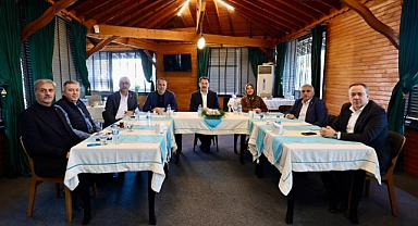 AK Parti Yatırımlar ve Yeni Projeler İçin Toplandı