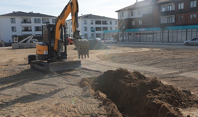Arifiye Belediyesi Bilecik Caddesinde Çalışmalara Başladı 