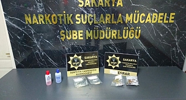 Uyuşturucu Şüphelileri Kıskıvrak Yakalandı 