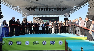 Fest Burada 2025 Kış Festivali Açıldı