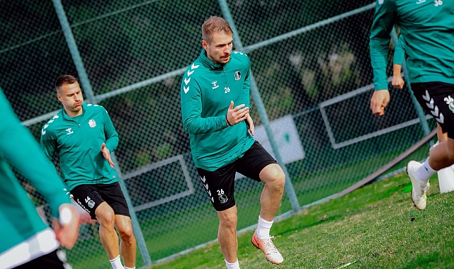 Sakaryaspor, Hatayspor Maçı Hazırlıklarını Sürdürdü 