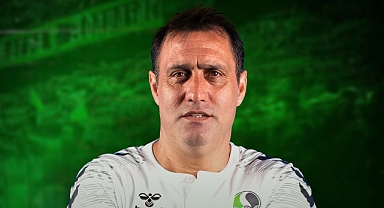 Serhat Sütlü Sakaryaspor’dan İstifa Etti 