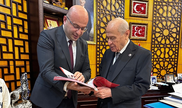 Başkan Oğuz Alkaş Saha Raporunu Bahçeli’ye Sundu