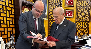 Başkan Oğuz Alkaş Saha Raporunu Bahçeli’ye Sundu