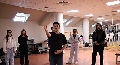 Büyükşehir’in Tiyatro Okulunda Eğitimler Başladı 