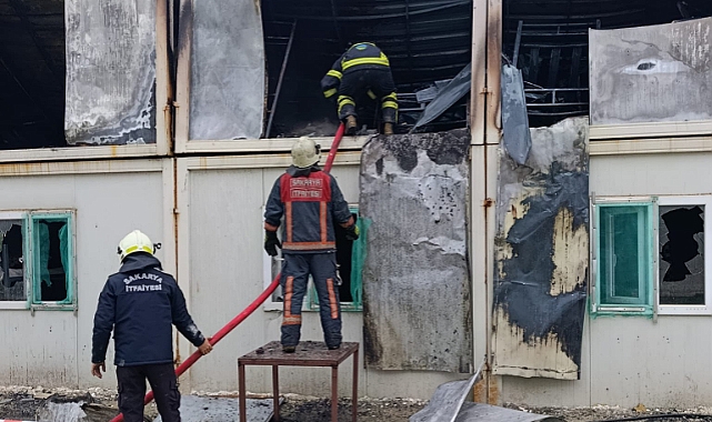 Sakarya Şehir Hastanesi Şantiyesinde Yangın