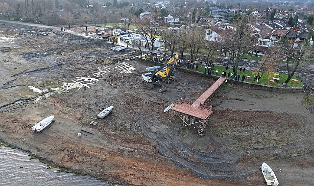 Sapanca Gölü Kıyılarındaki Kaçak Yapılar Kaldırılıyor 