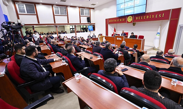 Büyükşehir Meclisi'nden Raylı Sistem ve Altyapı Hamlesi