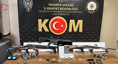 Polisten Suikast Kalemi ve Kitap Zulası Operasyonu