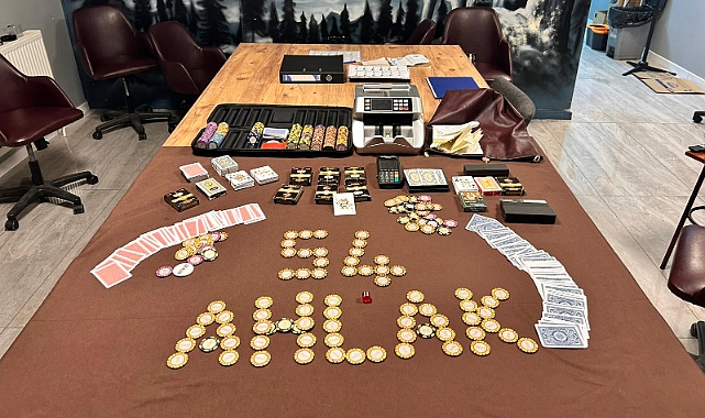 Polisten VIP Poker Baskını